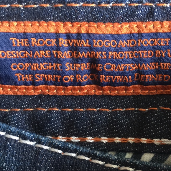 Like New Rock Revival Boot Cut Rhinestone Jeans - Picture 7 of 7